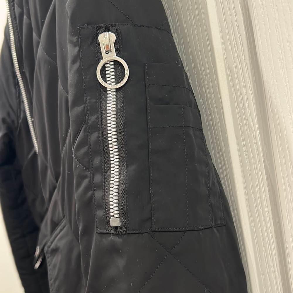 BCBGeneration Reversible Jacket, Size Medium - Picture 6 of 11